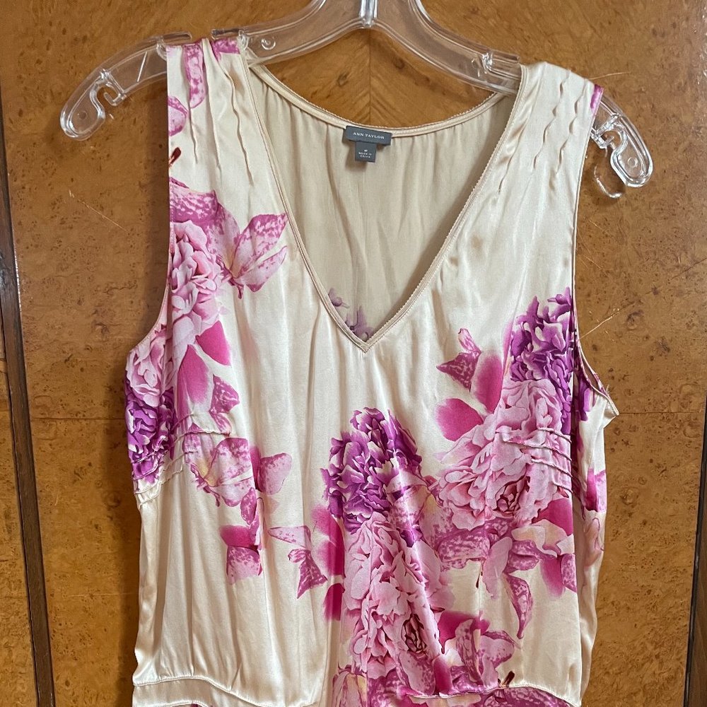Ann Taylor silk tank peony